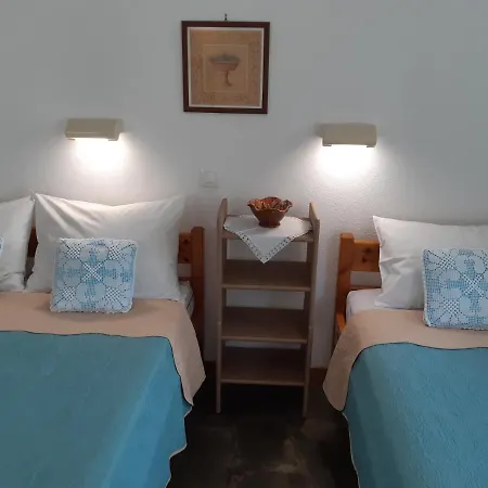 Apartman Niki Kínira