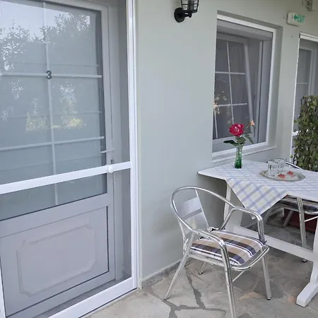 Niki Apartamento Koinira