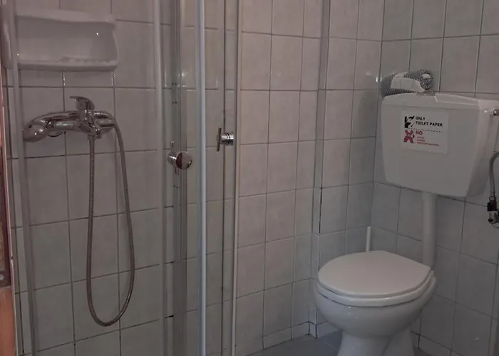 Niki Apartment Kinira